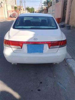 هیوندای ازێرا